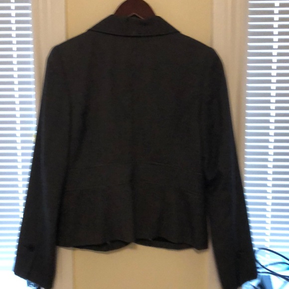 Blazer - Picture 2 of 2